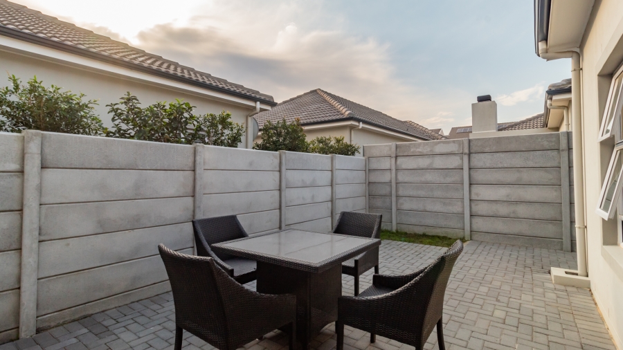 3 Bedroom Property for Sale in Bonnie Brae Western Cape